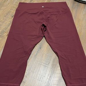 LULULEMON align crop legging, size 18
